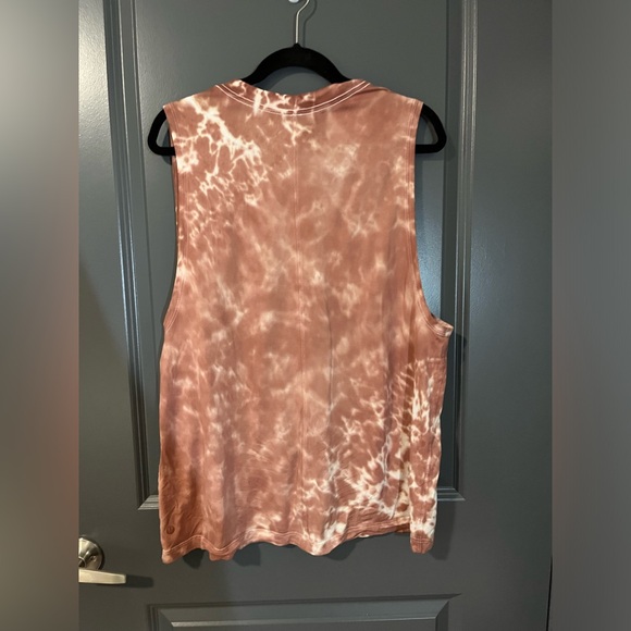 Oversized Lululemon All yours Tank Tie Dye - Picture 2 of 4